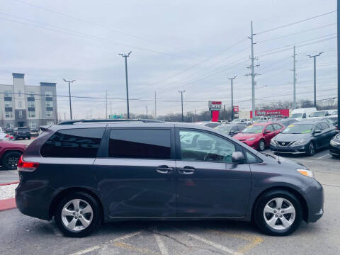 2011 Toyota Sienna
