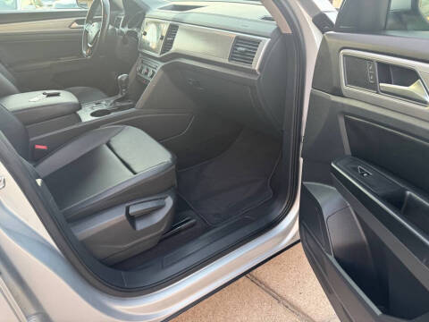 2018 Volkswagen Atlas V6 SE