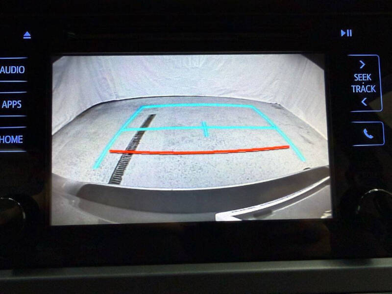 2017 Toyota Sienna LE 7-Passenger