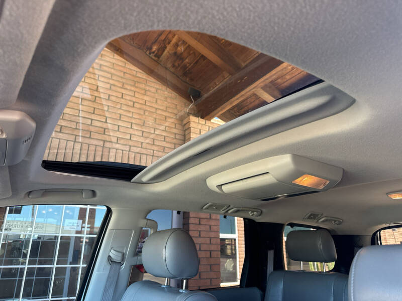 2010 Toyota Sequoia Platinum