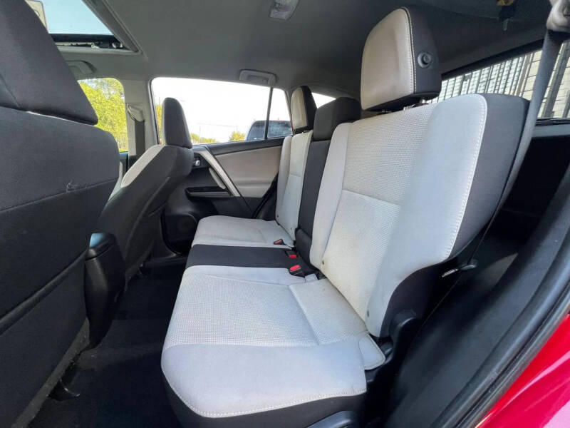 2016 Toyota RAV4 XLE