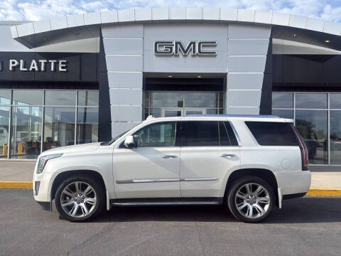 2015 Cadillac Escalade Luxury