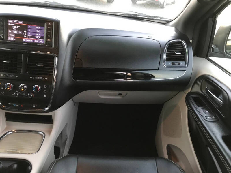 2020 Dodge Grand Caravan SXT