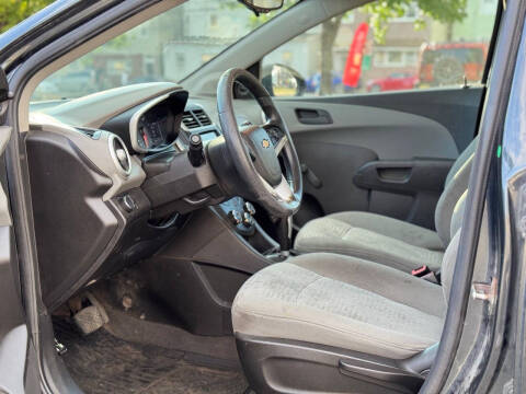 2019 Chevrolet Sonic LT Auto Fleet
