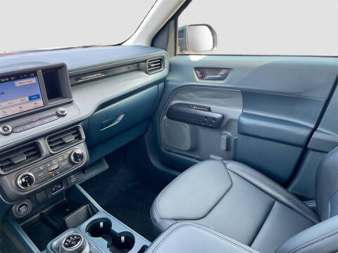 2023 Ford Maverick Lariat