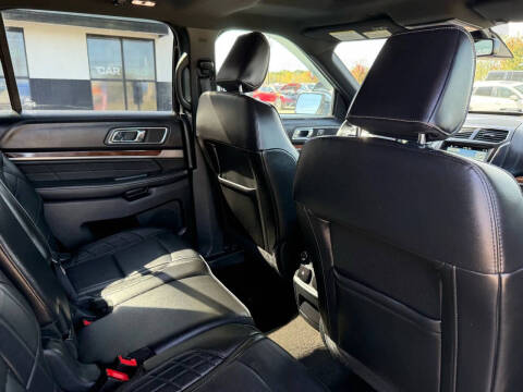 2018 Ford Explorer Platinum