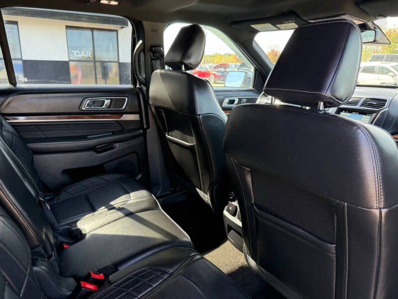 2018 Ford Explorer Platinum