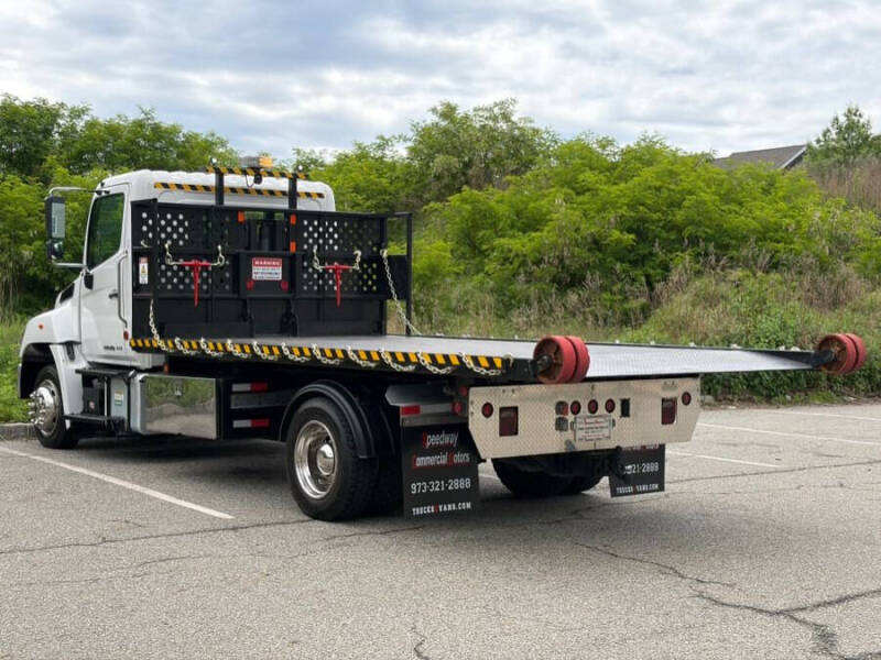 2019 Hino 268A