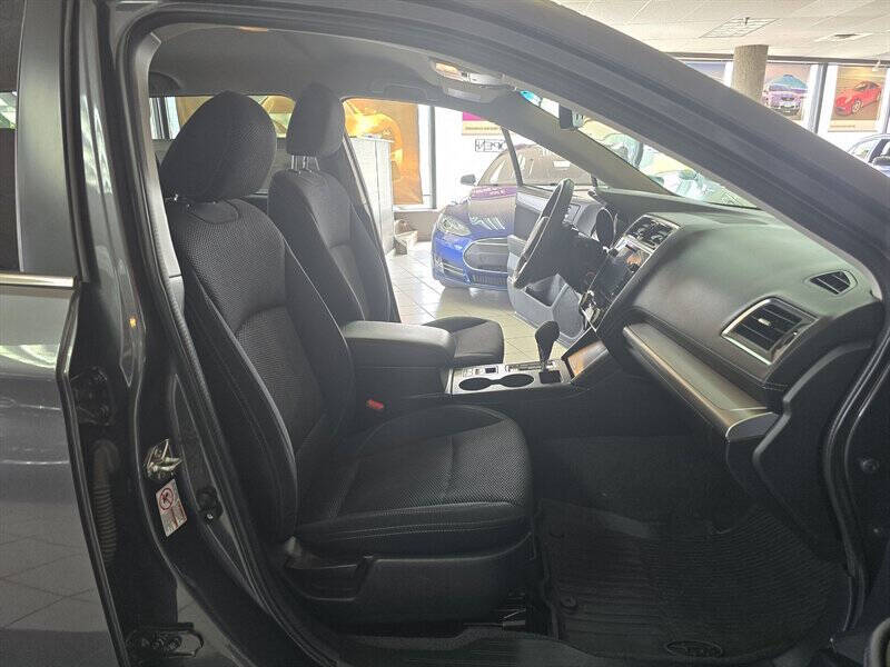 2019 Subaru Outback 2.5i Premium