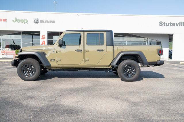 2025 Jeep Gladiator