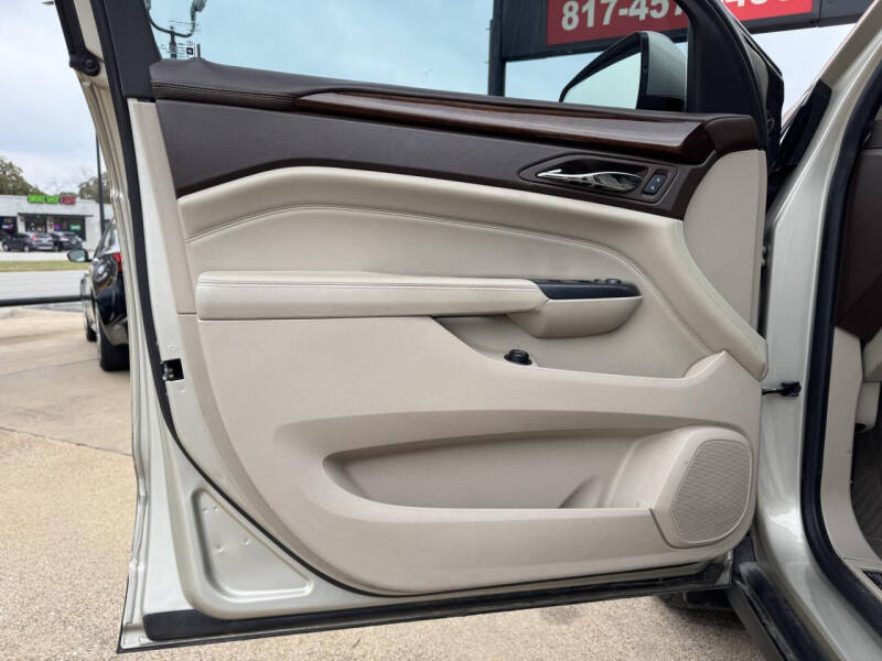 2014 Cadillac SRX Performance Collection