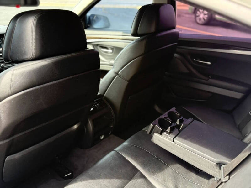 2011 BMW 5 Series 535i