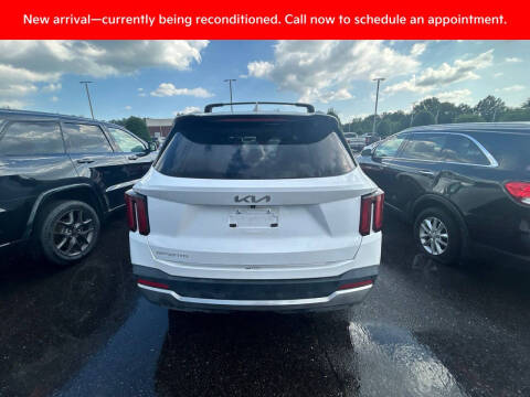 2024 Kia Sorento S