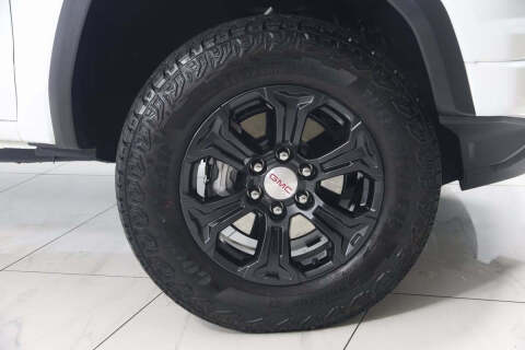 2024 GMC Canyon Elevation