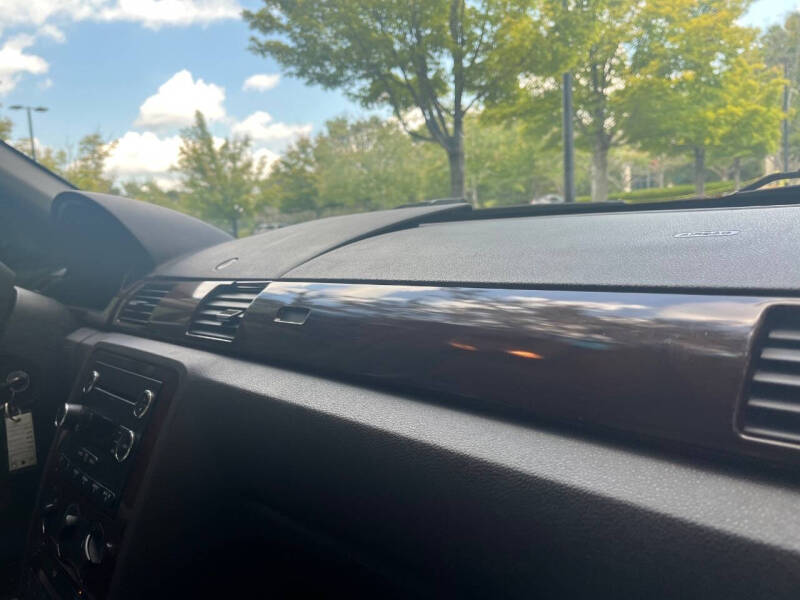 2008 Ford Taurus SEL