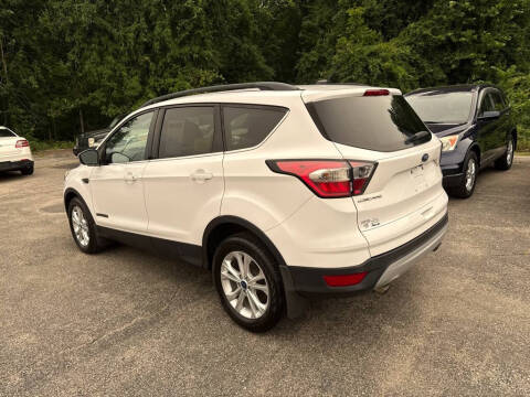 2017 Ford Escape SE