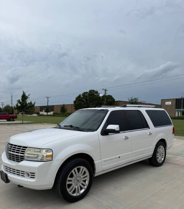 2012 Lincoln Navigator L