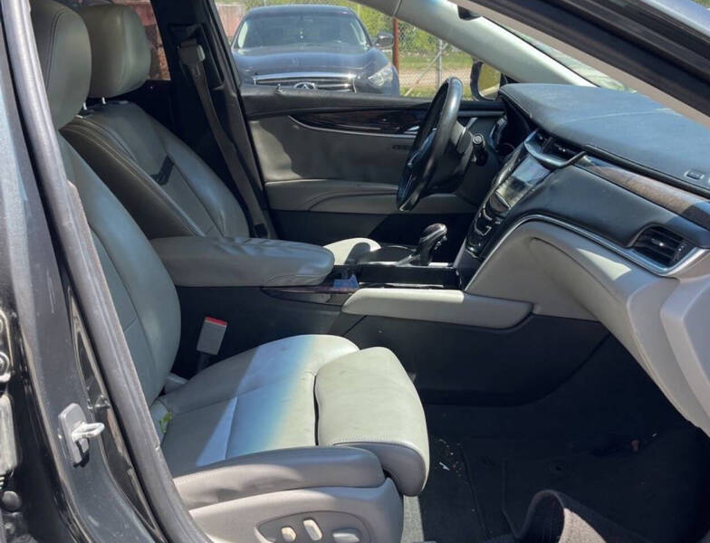 2013 Cadillac XTS Premium Collection