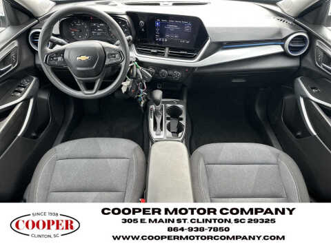 2025 Chevrolet Trax LS
