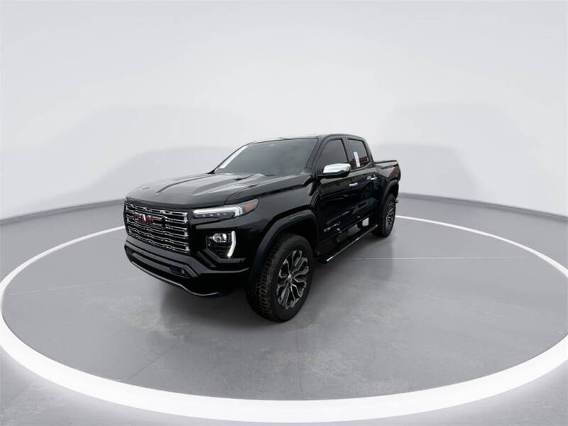 2024 GMC Canyon Denali