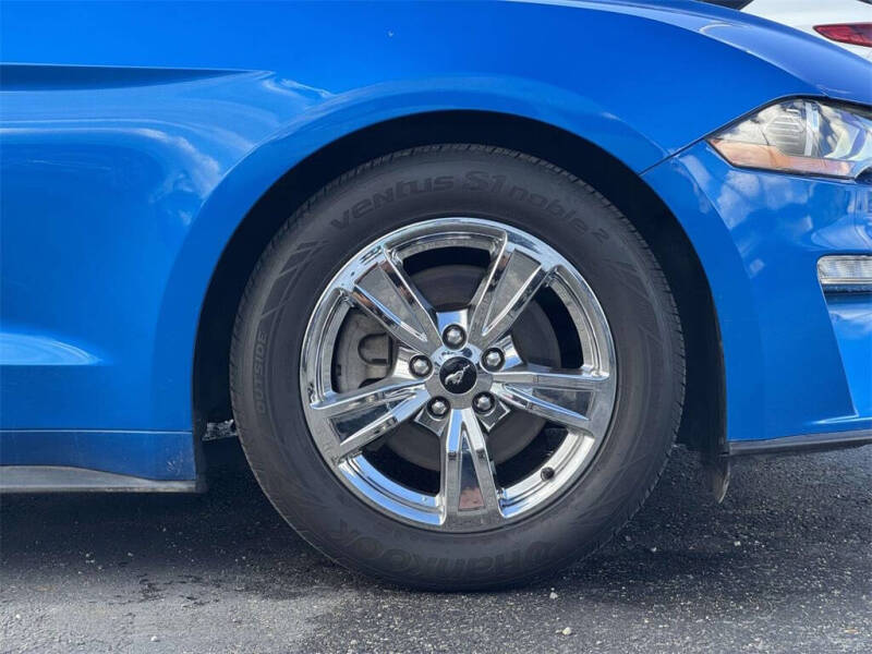 2020 Ford Mustang EcoBoost