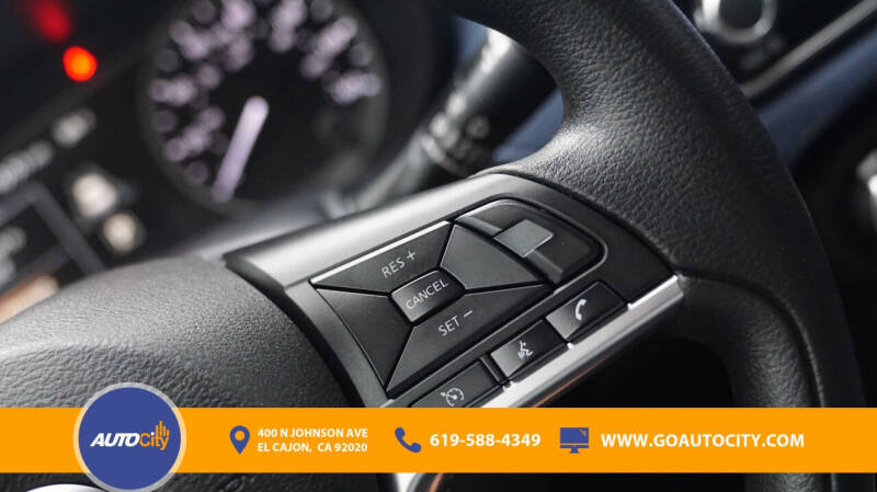 2023 Nissan Versa SV