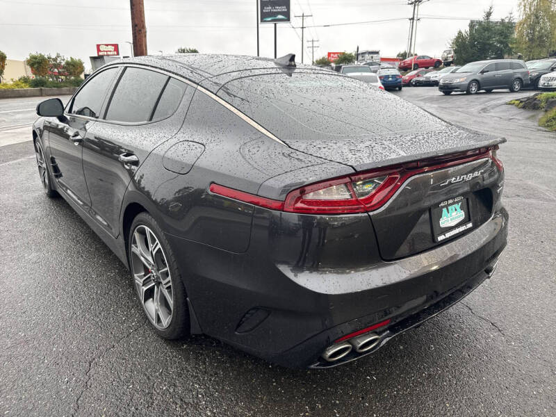 2019 Kia Stinger GT1
