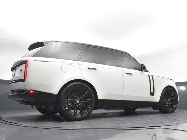 2023 Land Rover Range Rover P400 SE