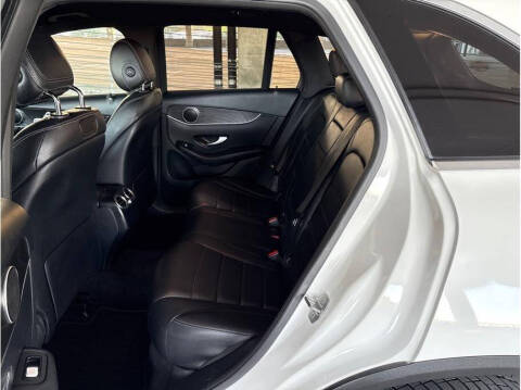 2018 Mercedes-Benz GLC GLC 300