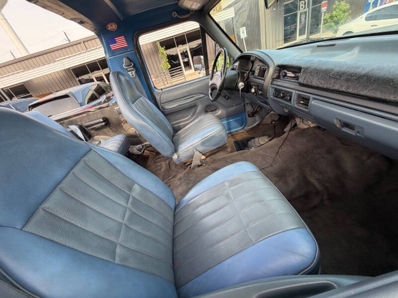 1992 Ford Bronco Custom
