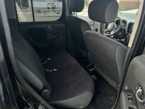 2011 Nissan cube 1.8