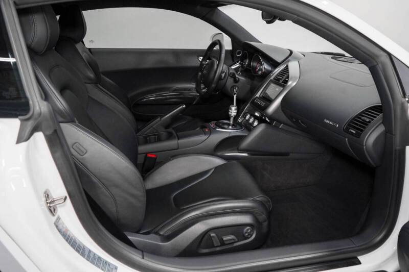 2010 Audi R8 5.2 quattro