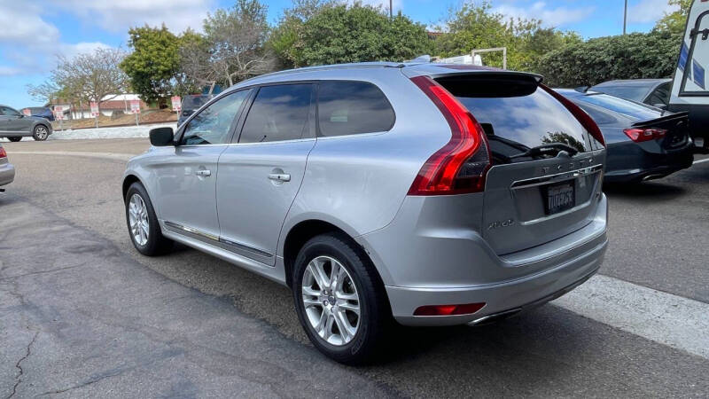 2016 Volvo XC60 T5 Drive-E Platinum
