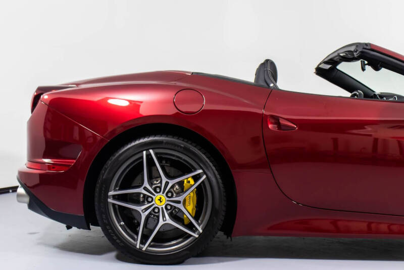2015 Ferrari California T