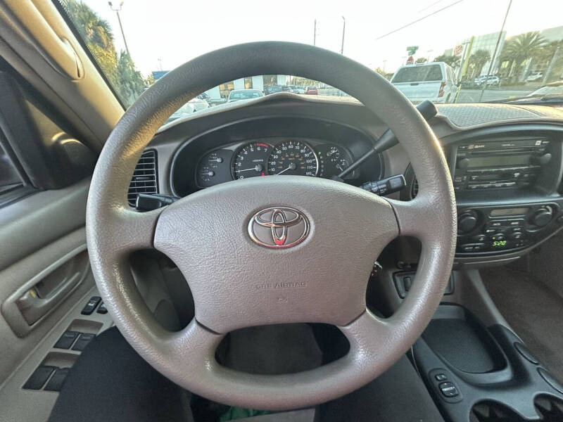 2007 Toyota Sequoia SR5