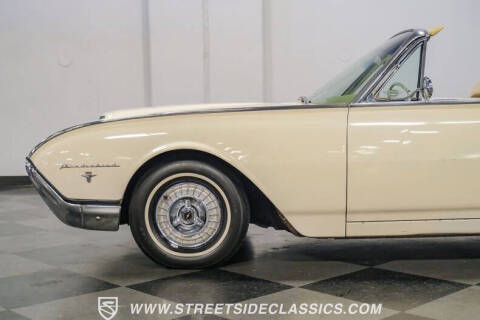 1962 Ford Thunderbird