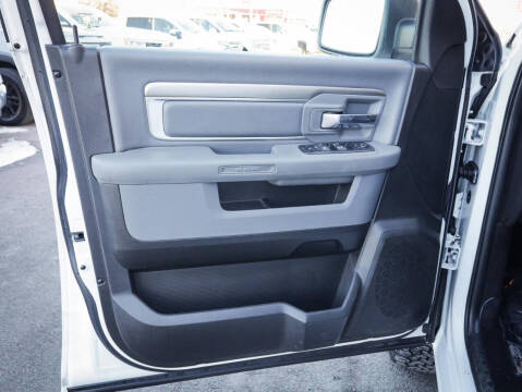 2019 RAM 1500 Classic SLT