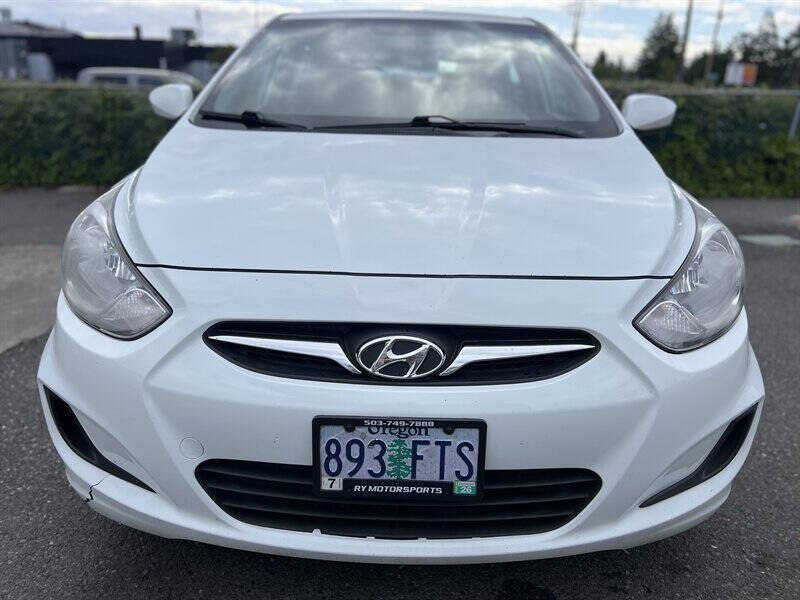 2013 Hyundai Accent GS