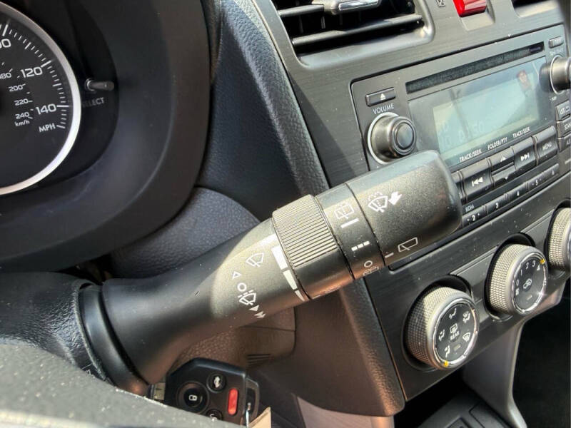 2015 Subaru Forester 2.5i