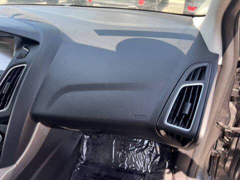 2018 Ford Focus Titanium