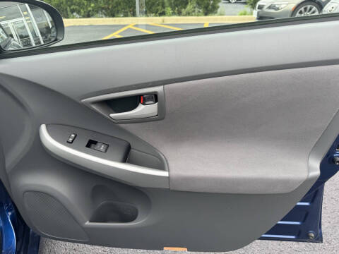 2011 Toyota Prius One