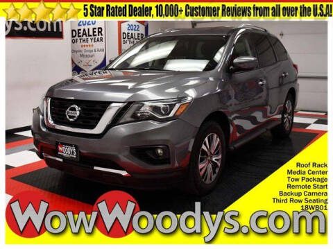 2018 Nissan Pathfinder for sale at WOODY'S AUTOMOTIVE GROUP in Chillicothe MO