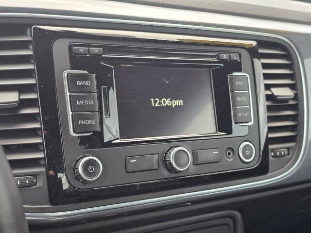 2012 Volkswagen Beetle