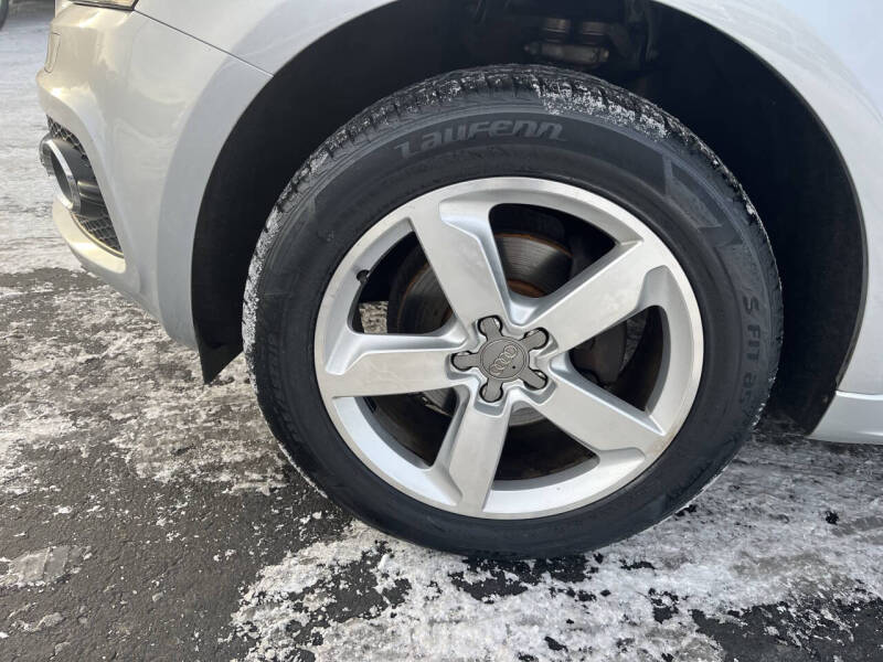 2011 Audi Q5 3.2 quattro Premium Plus