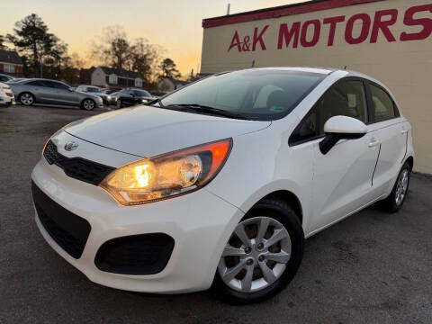 2013 Kia Rio 5-Door LX