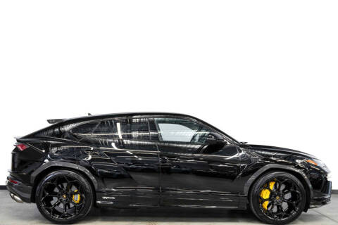 2023 Lamborghini Urus Performante