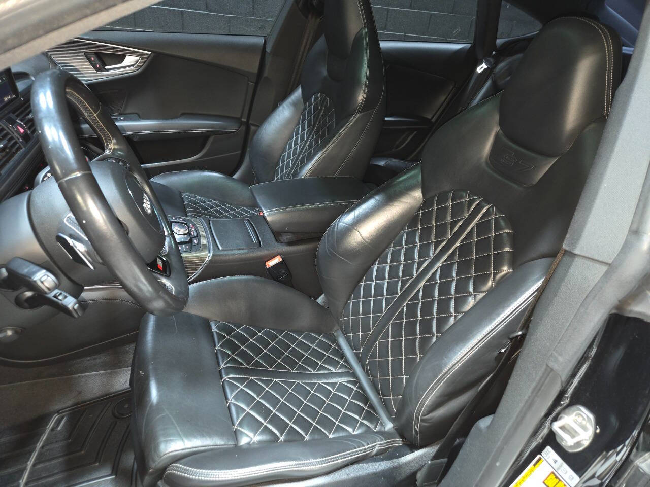2014 Audi S7 69