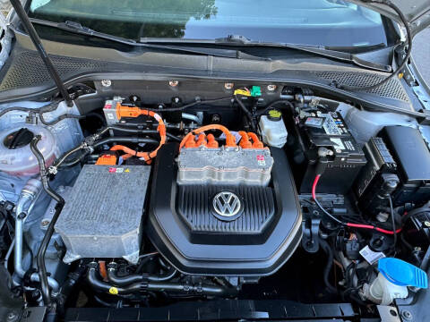 2015 Volkswagen e-Golf Limited Edition