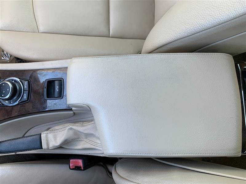 2009 BMW 3 Series 335i