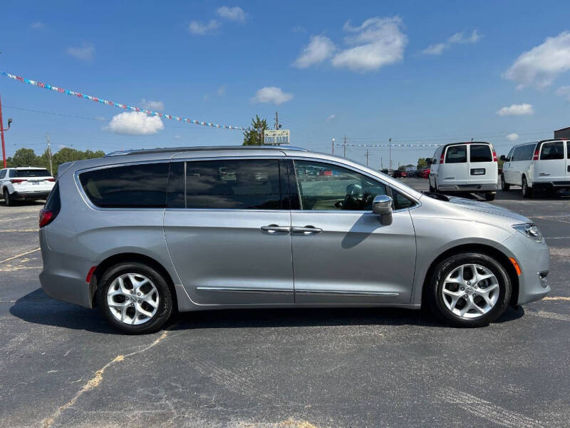 2020 Chrysler Pacifica Limited